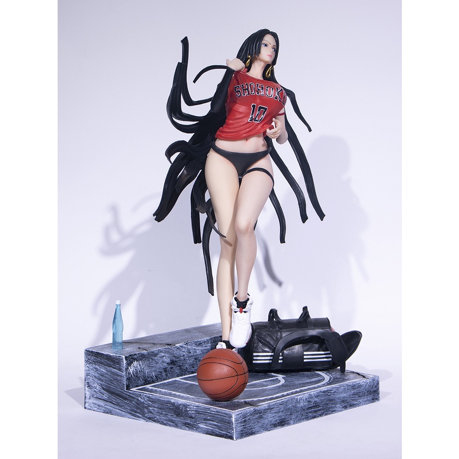 Mô Hình Nhân Vật Hancock Shichibukai Trong Phim Hoạt Hình One Piece