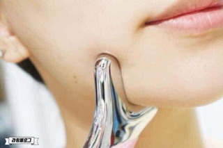 Máy rửa mặt cá Wellderma Cleansing Fish