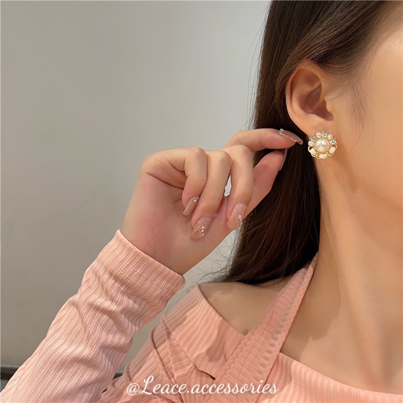 Bông tai khuyên tai ngọc phối viền mạ vàng hotgirl sang chảnh ER065 Leace.accessories