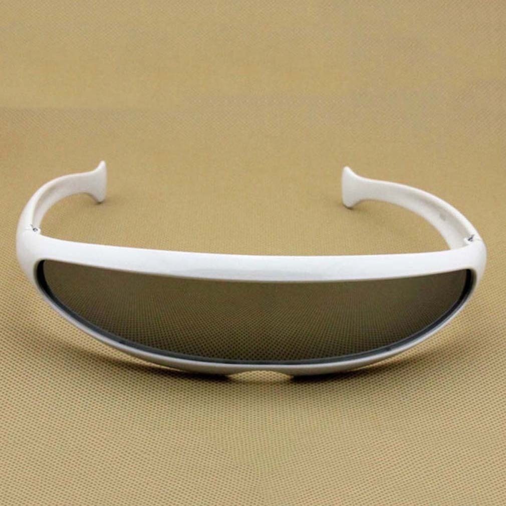 Kính mát cá tính và sành điệu dành cho nam