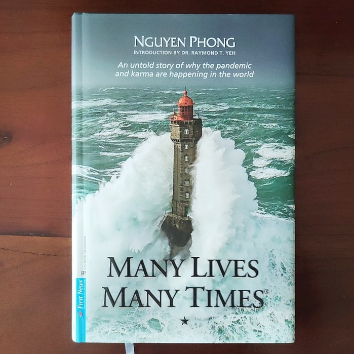 Sách Many Lives Many Times - Nguyen Phong tập 1