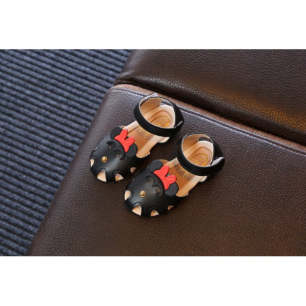 SANDAL TẬP ĐI ĐẾ MỀM HÌNH BÉ MICKY CHO BÉ GÁI
