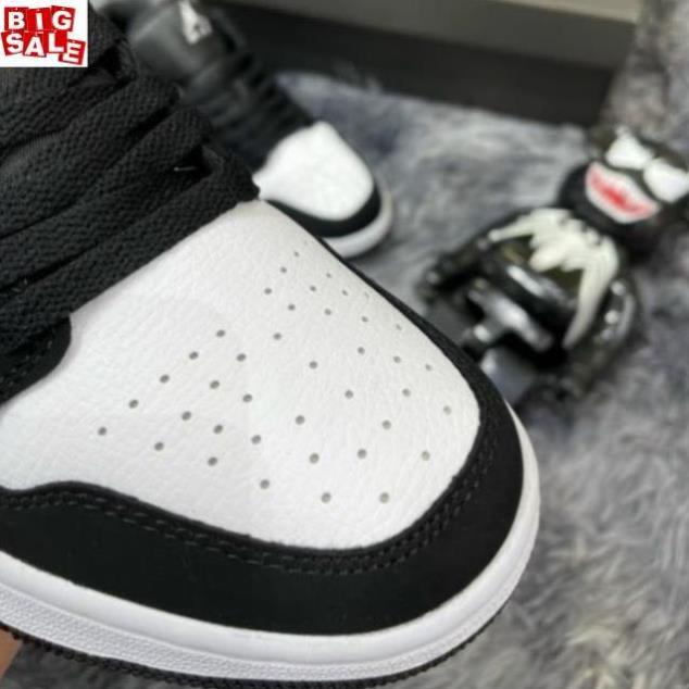 Giày Thể Thao Nam Nữ Cổ Thấp Giày Nike Jordan 1 JD 1 Panda Đen Trắng Full Box Bill -vb7 : ! -
