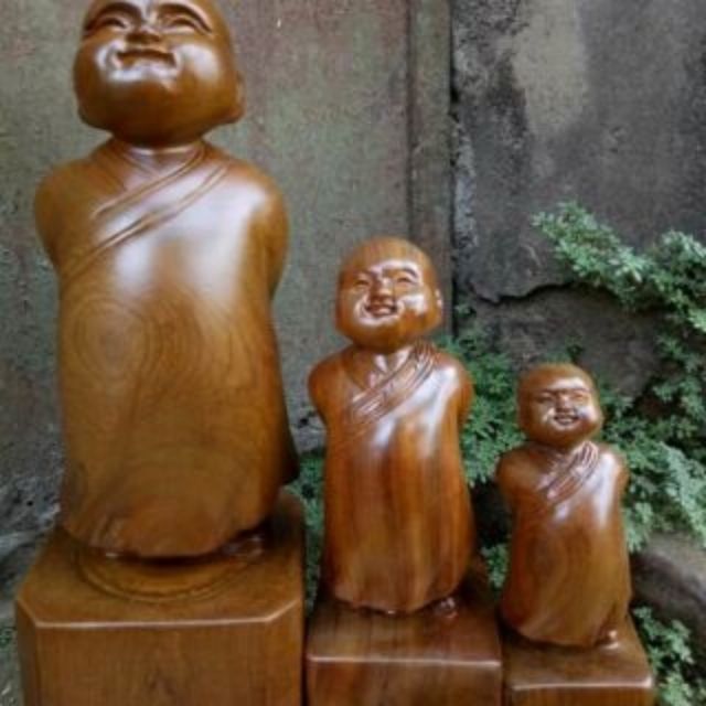 Tượng tùy duyên gỗ bach xanh &amp; gỗ hương đá( hỏa tốc 1 giờ)
