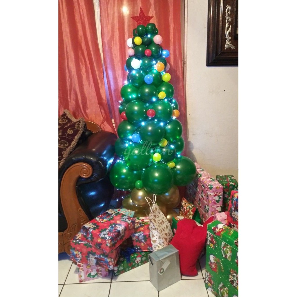 trang trí bong bóng cây thông
