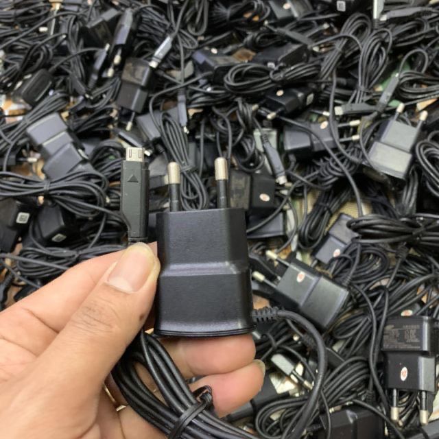 Củ Sạc Samsung 5V-0.7A loại liền dây ZIN Chính Hãng S1, S2, J1, J2...