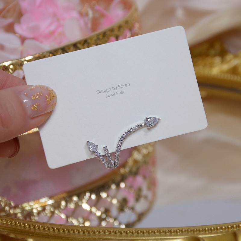 bông tai hình con rắn cá tính kẹp vành tai 1 chiếc