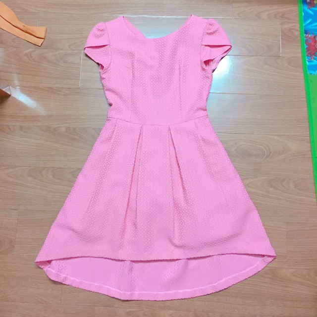 Váy xinh