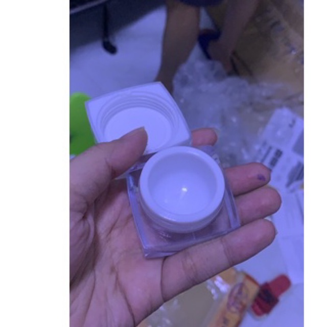 Hủ vuông G10 trắng 10g chiết kem face