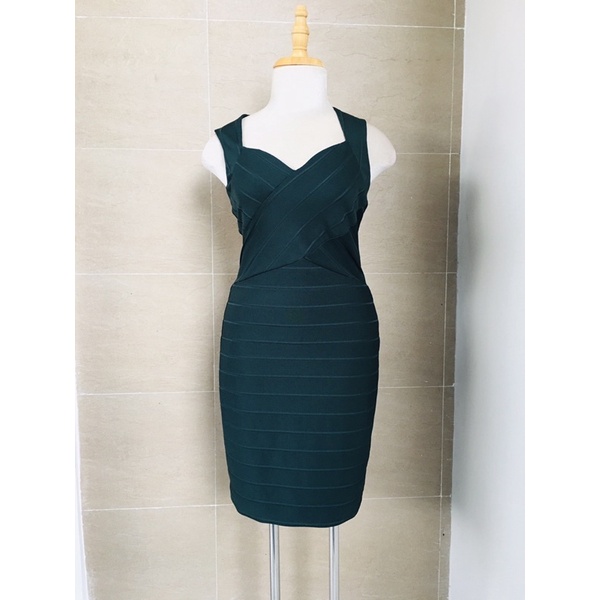 Đầm GUESS xuất dư dáng body 🍀🍀🍀🍀