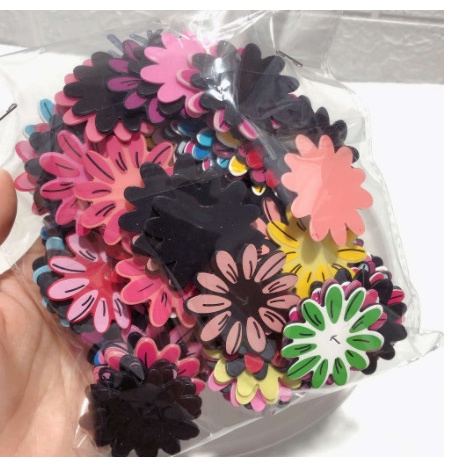 2-5-10 Miếng - patch nhựa hình hoa 3.9cm nhiều màu