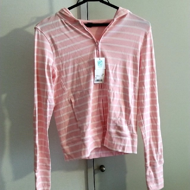 Áo khoác nữ UNIQLO -UV cut hàng Auth