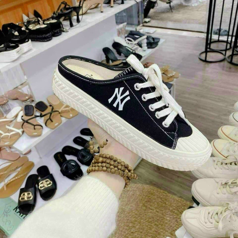 [Size nhỏ 30-34] Giày Sục NY tiểu form chuẩn đế độn cho bé từ 5-15 tuổi TRANGBIHUE STORE