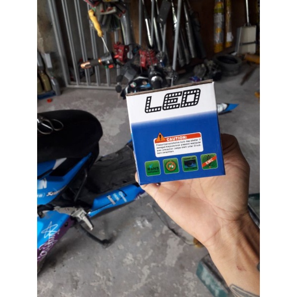 Đèn Trợ sáng L4 ngắn lắp xe máy xe điện