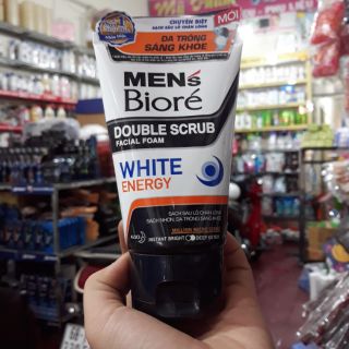 Sữa rửa mặt da trông sáng khỏe Men Biore Double Scrub White Energy 100g
