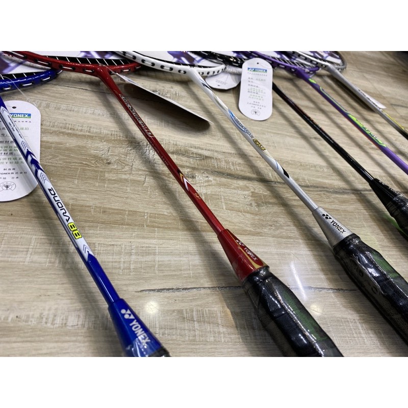 1 Chiếc Vợt Cầu Lông Yonex Tập Luyện Bền Đẹp tặng bao vợt và 1 trái cầu lông hải Yến bạc