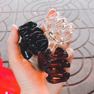 Kẹp tóc càng cua sang chảnh