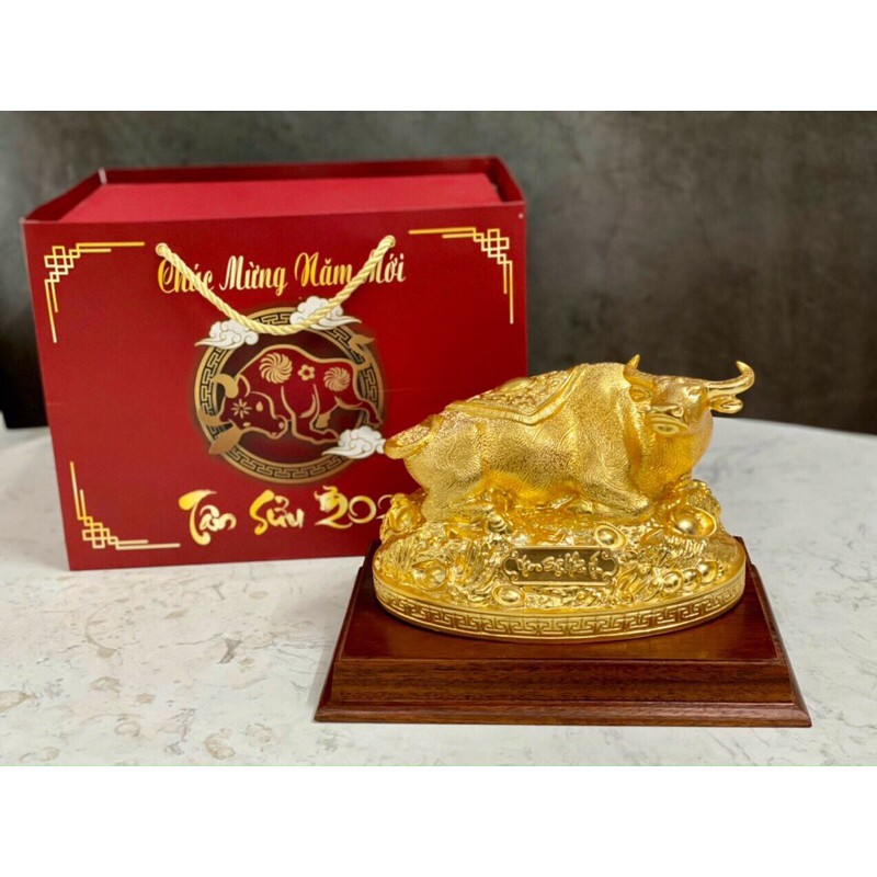 Trâu quà tặng Tân Sửu 2021