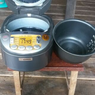 Nồi cơm điện nhật 1lit