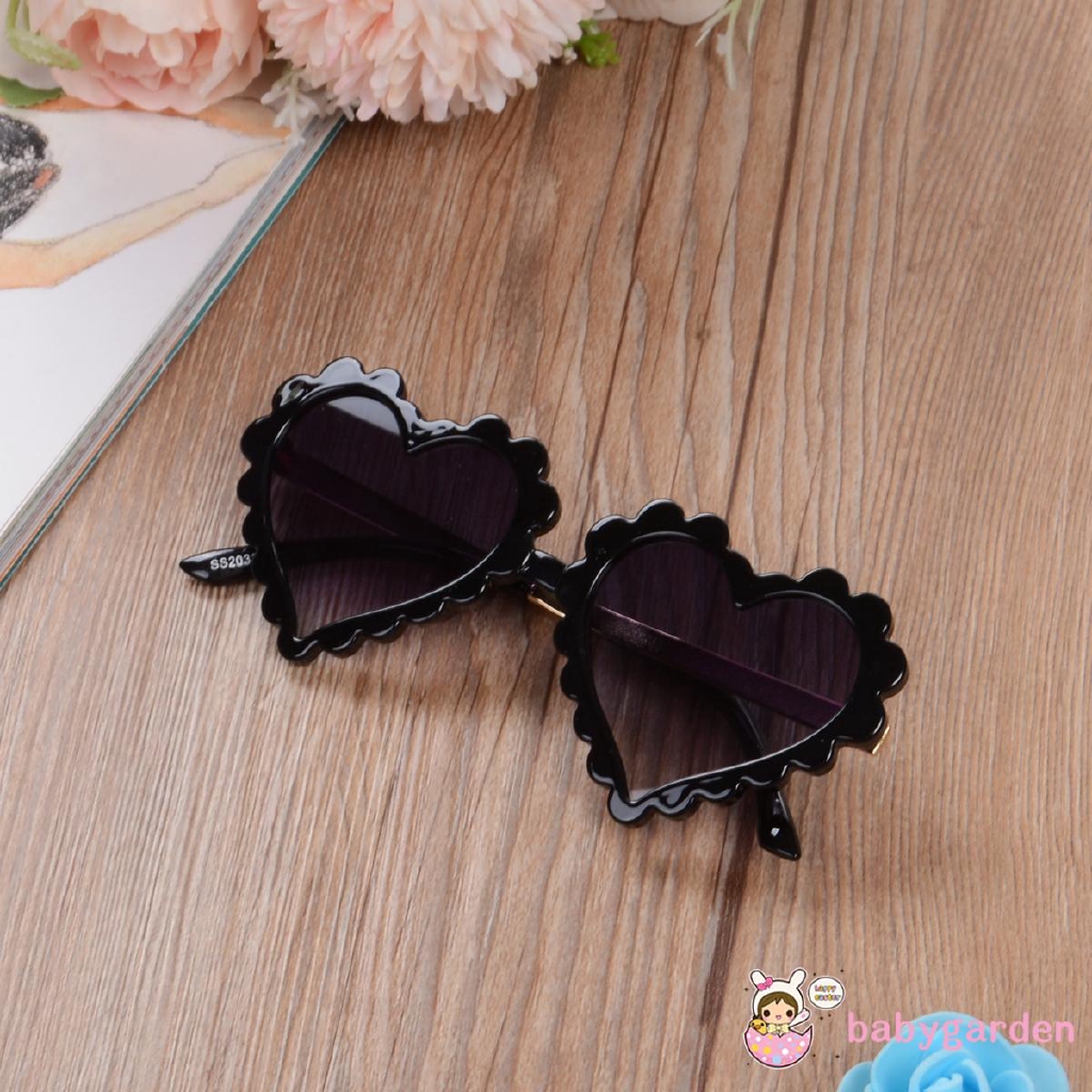 Kính mát trang trí hình trái tim chống tia UV dành cho bé