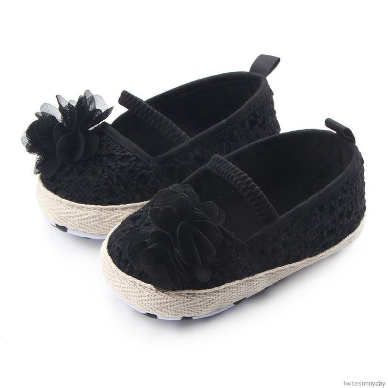 Giày búp bê đan len xinh xắn dành cho bé gái