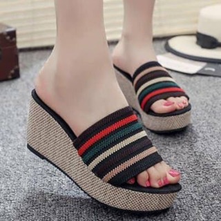 Dép đế xuồng thổ cẩm