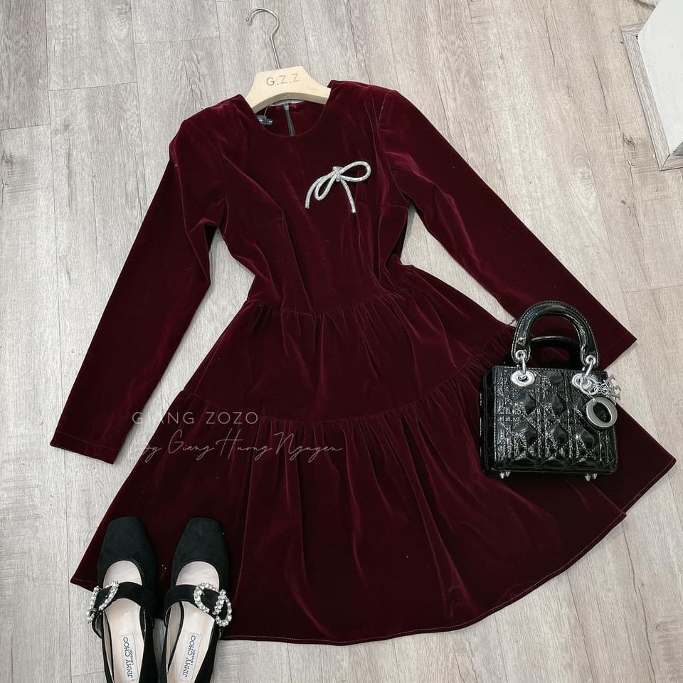 Đầm Nhung Đỏ, Váy Nhung Cổ Tròn Tay Dài Hàng Cao Cấp Thời Trang Thu Đông Sang Trọng Cho Phái Nữ. | BigBuy360 - bigbuy360.vn