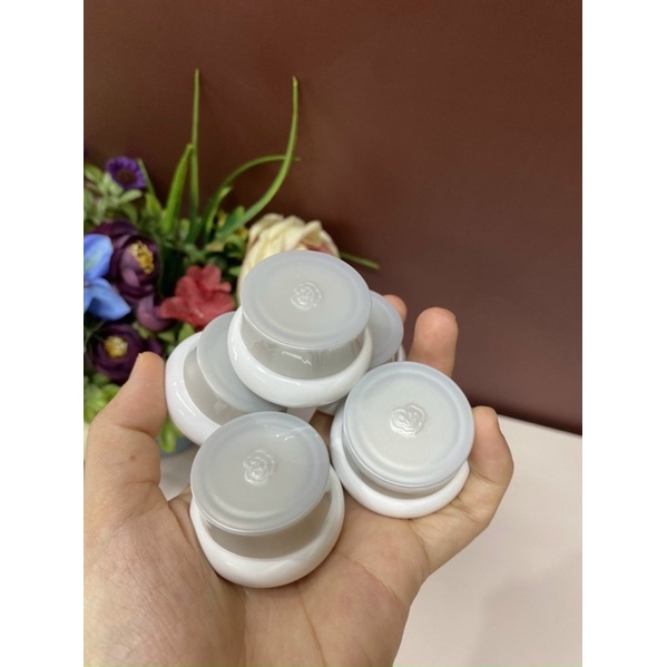 Cao nám - Whoo Gongjinhyang Seol Radiant White Intensive Spot Corrector