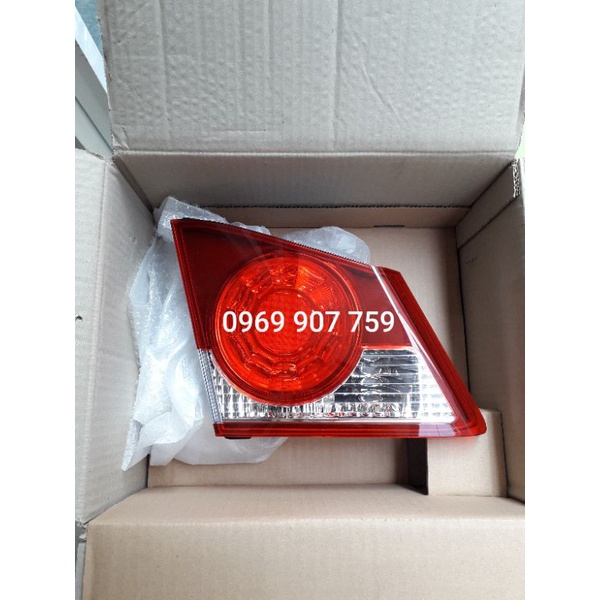 ĐÈN HẬU MẢNH TRONG HONDA CIVIC 2006 - 2008