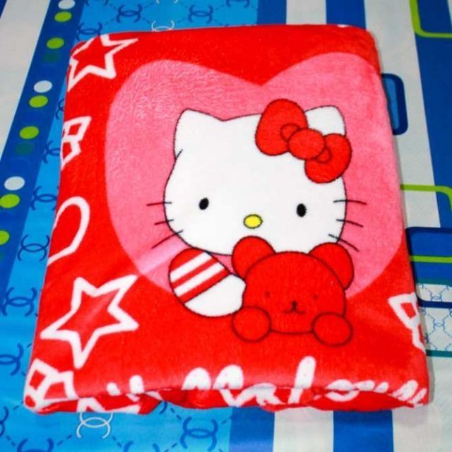 Mền Tuyết Êm Ái Họa Tiết Doremon Hello Kitty