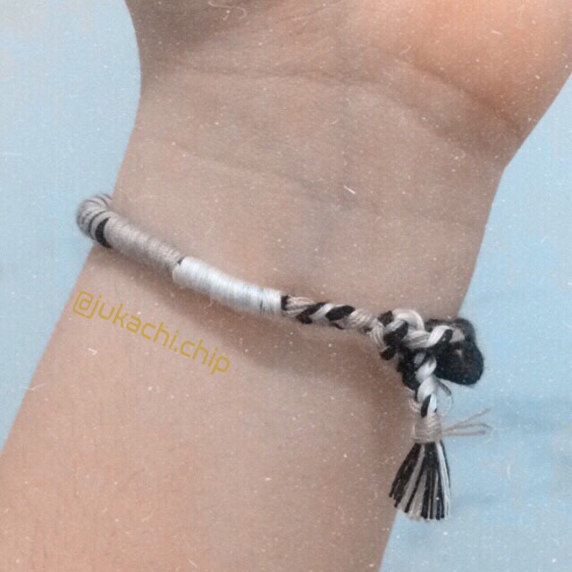 Vòng tay/ lắc chân handmade họa tiết vintage Twist bracelets