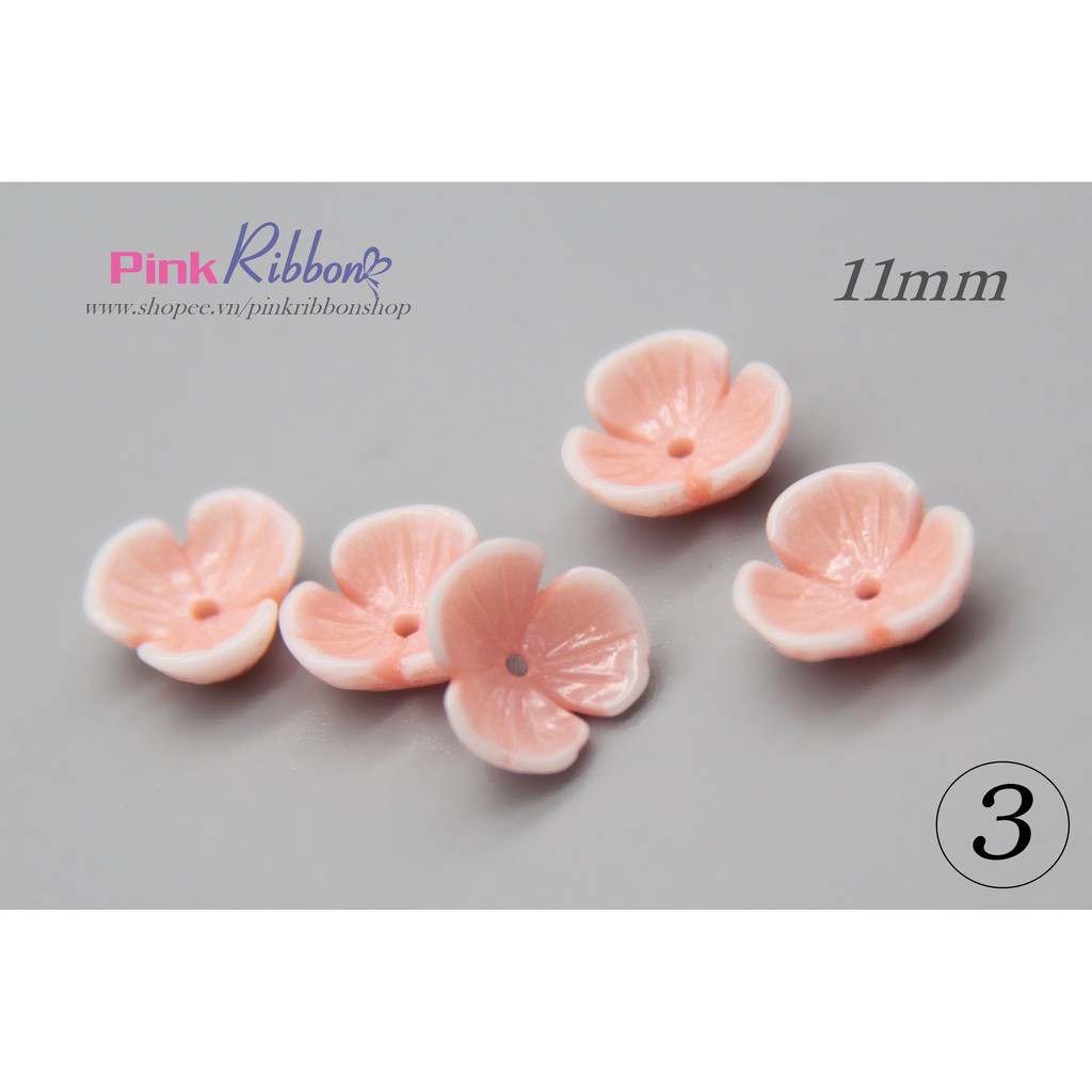 Charm - Hoa nhựa giả sứ