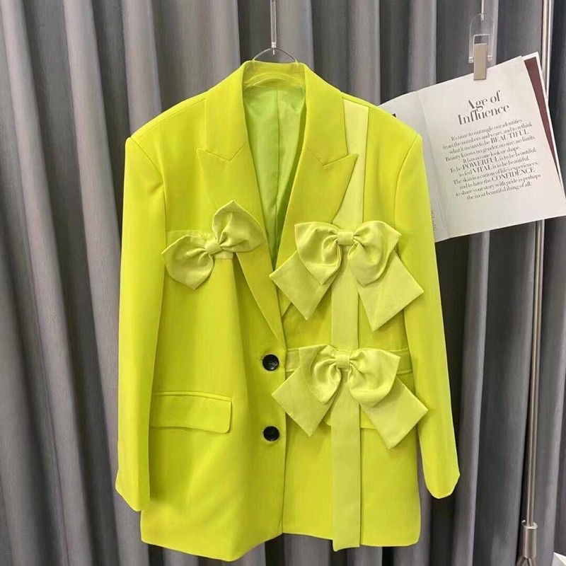 Áo khoác blazer đính nơ
