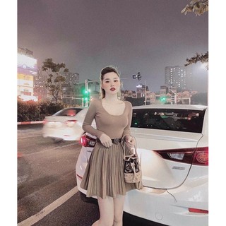 Chân váy xếp ly nhỏ