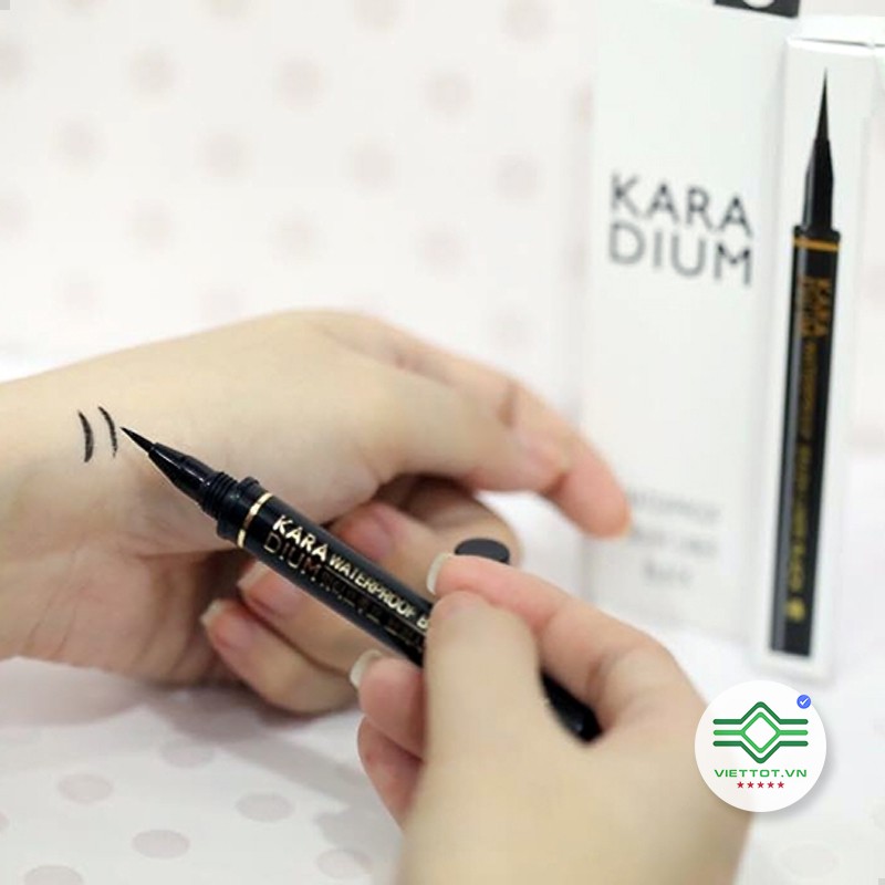 Bút kẻ mắt nước đầu lông Karadium Waterproof Brush Liner Black  VT093