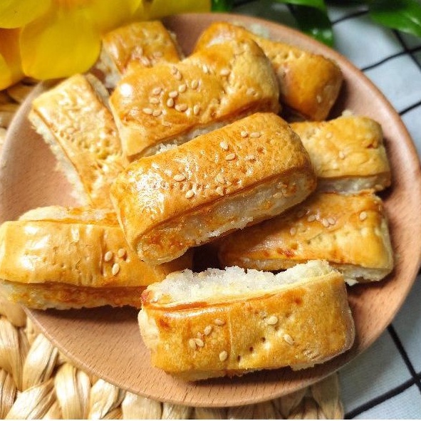 Bánh xếp nhân dừa nướng bơ sữa Hộp 14 bánh
