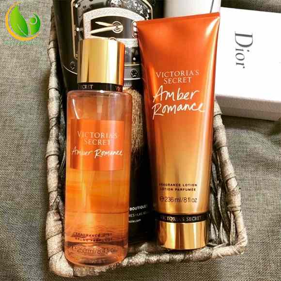 Dưỡng thể nước hoa Victoria's Secret Amber Romance Fragrance Lotion Chính Hãng Mỹ 236ml