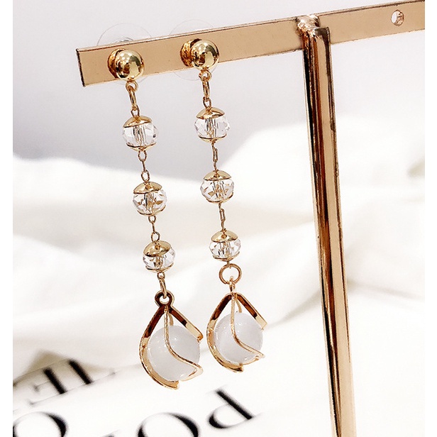 Đôi Bông Tai Mạ Bạc 925 Hình Bươm Bướm Đính Đá Thời Trang Cho Nữ