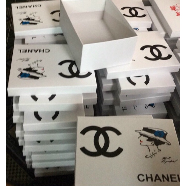 Hộp đựng túi xách các hãng