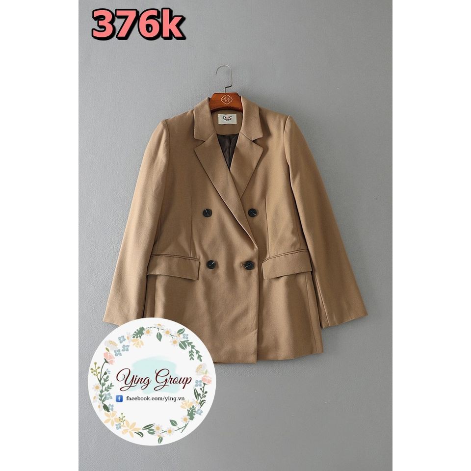 Áo khoác săn sale táo bạo