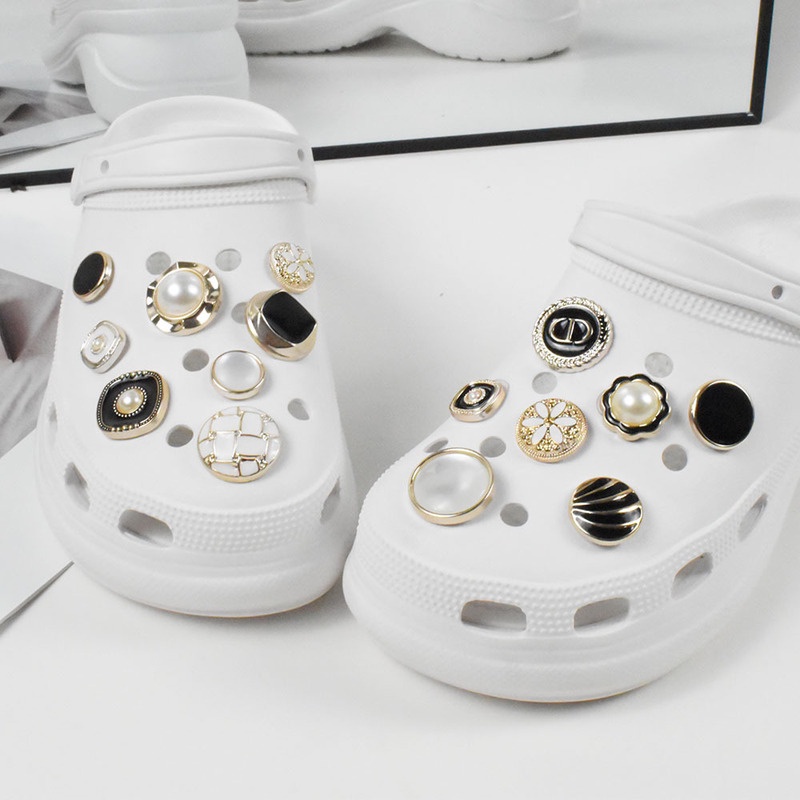 Bộ 10 Phụ Kiện Trang Trí Giày Hình Hoa Đính Ngọc Trai Giả Màu Sắc Sáng Tạo