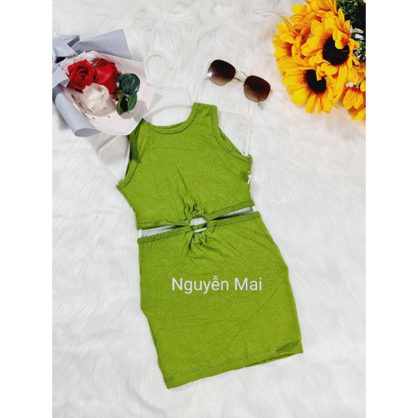 Đầm body hở eo dành cho bé gái điệu đà dễ thương