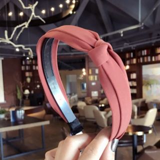Cài tóc người  lớn nhiều màu.