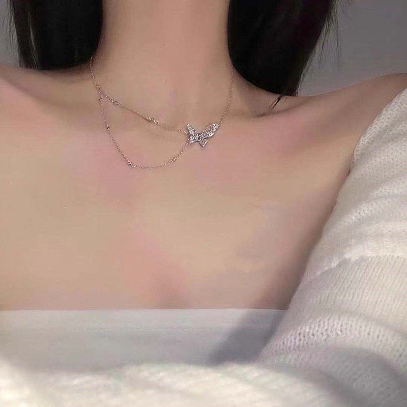 Vòng chocker bướm dễ thương