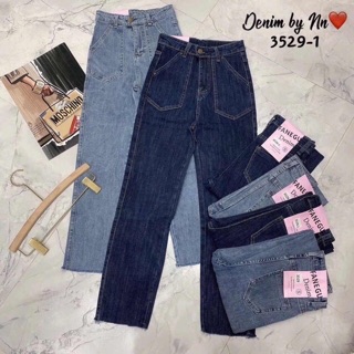 Quần jeans cạp cao ống đứng