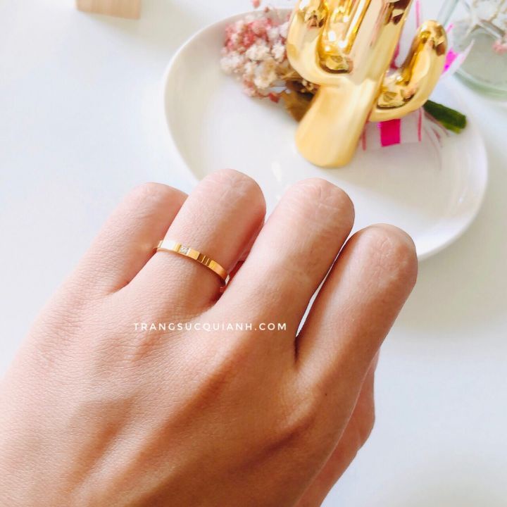 Nhẫn Titan - Nhẫn Titan Đính 1 Đá Chìm Màu Vàng