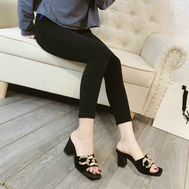 Guốc bản da mềm 3 vòng xích gót vuông 6p (hàng đẹp)