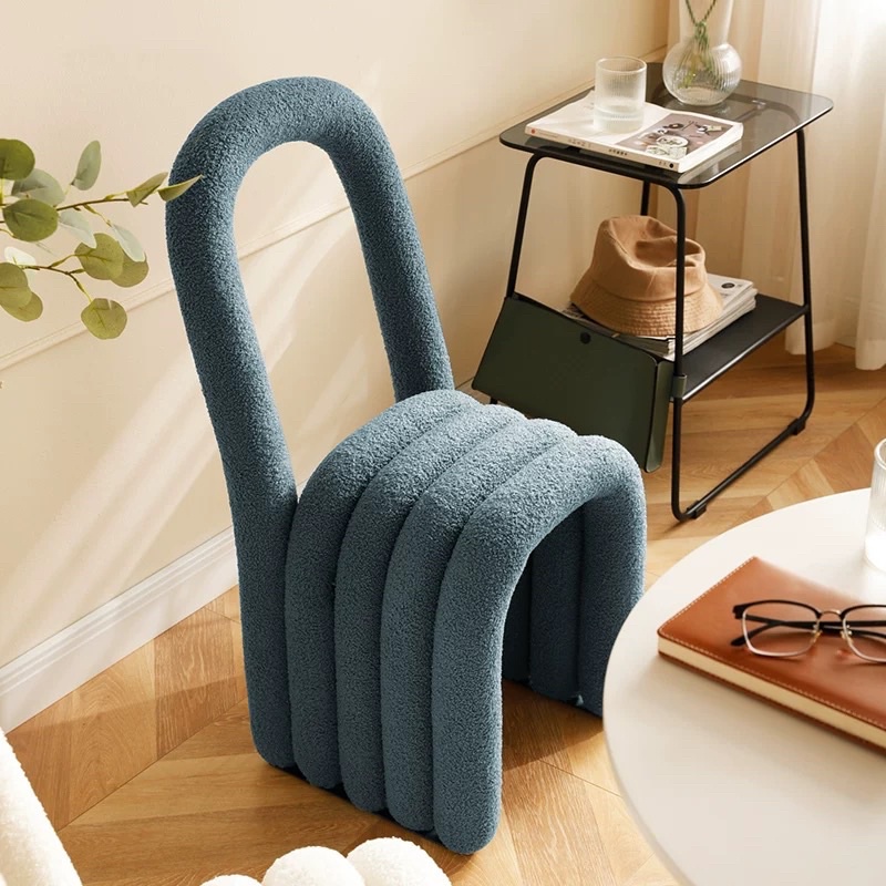 Ghế Bold Chair tựa lưng - ghế hình khuỷu tay trang điểm phong cách Bắc Âu