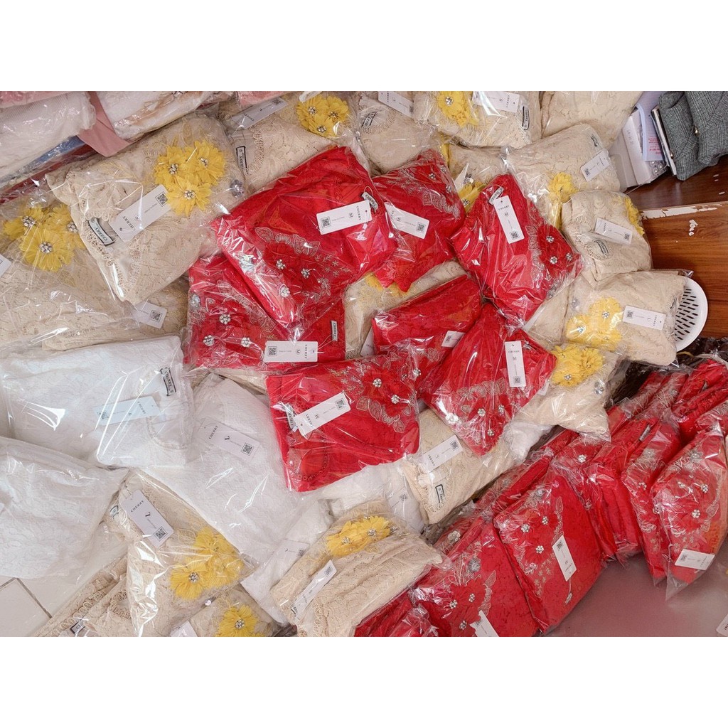 Áo Dài Cách Tân Cổ Ren Tay Cộc Hàng Thiết Kế Kèm Chân Váy | BigBuy360 - bigbuy360.vn