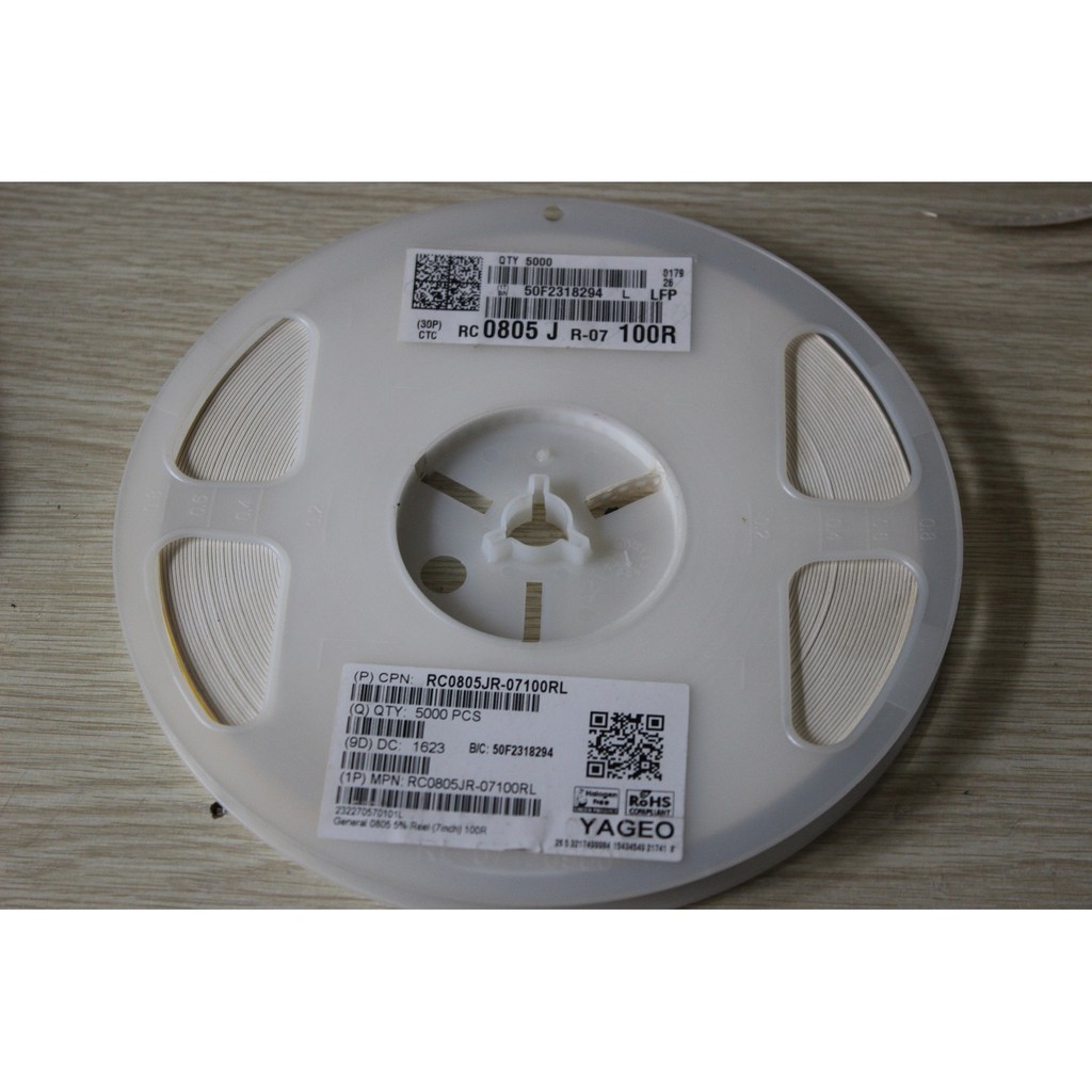 Резистор rc0805jr 07100rl
